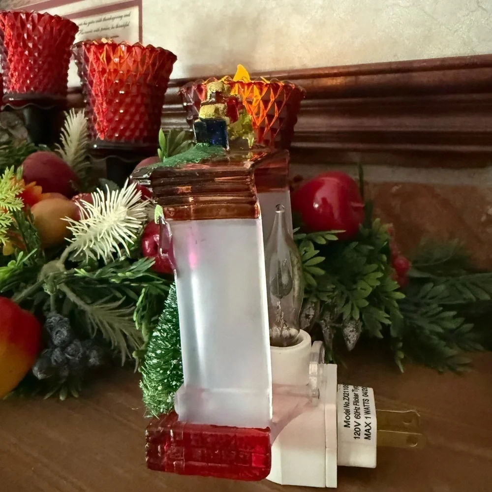Illuminated Santa Red and Green Christmas Decor Accents Night Light